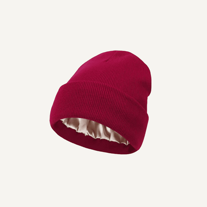 Čepice s podšívkou ze saténu